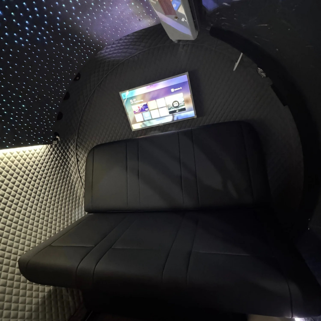Seated Hard-Shell Hyperbaric Oxygen Chamber (1.0–2.0 ATA) – Home Dual